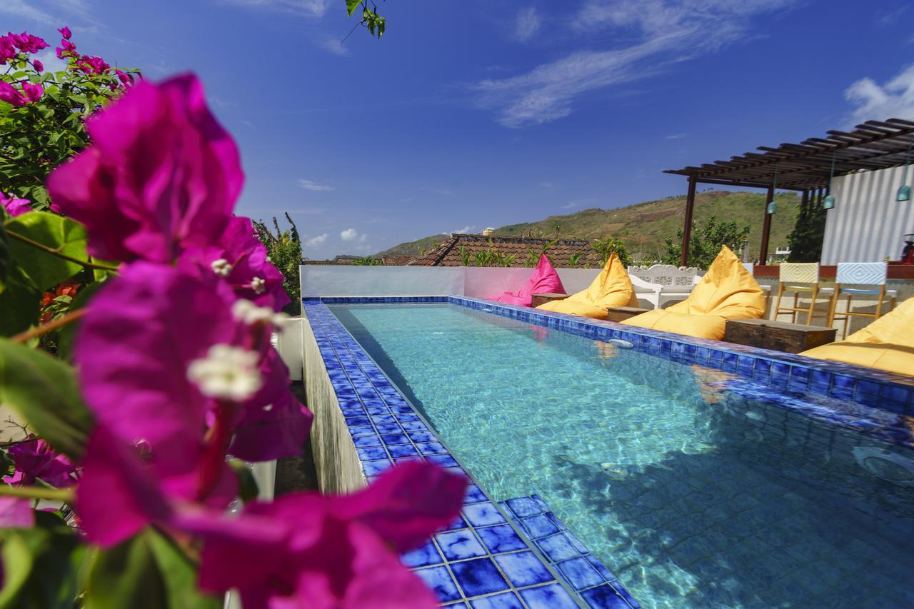 Отель Rawa Lombok Kuta  Экстерьер фото